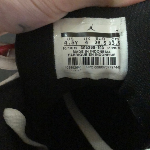 Jordan Bug’s Bunny 8s - Picture 6 of 7